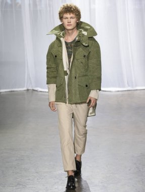 Rehberleri ve Voltaire - bahar yaz 2018, New York moda Wee göster