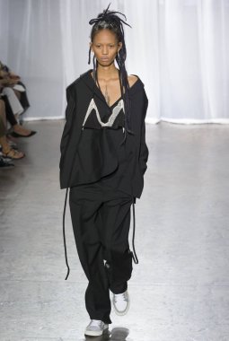 Rehberleri ve Voltaire - bahar yaz 2018, New York moda Wee göster