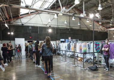 Rehberleri ve Voltaire - bahar yaz 2018, New York moda Wee göster