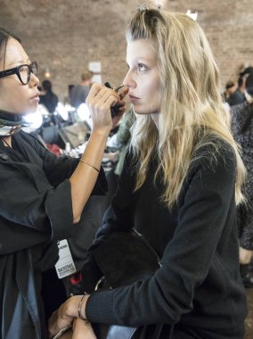 Rehberleri ve Voltaire - bahar yaz 2018, New York moda Wee göster