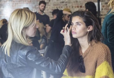 Rehberleri ve Voltaire - bahar yaz 2018, New York moda Wee göster