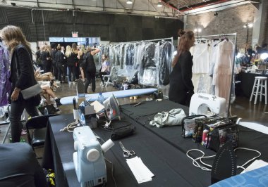 Rehberleri ve Voltaire - bahar yaz 2018, New York moda Wee göster