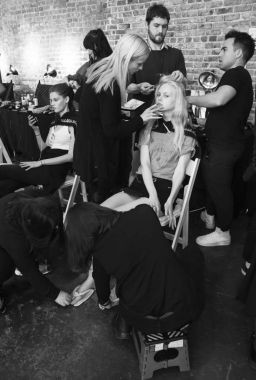 Rehberleri ve Voltaire - bahar yaz 2018, New York moda Wee göster