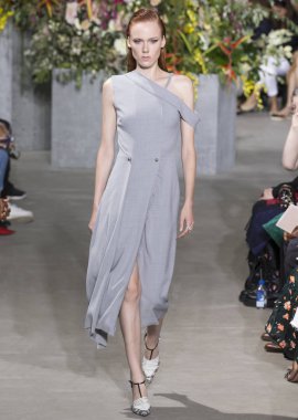 Jason Wu show - bahar yaz 2018, New York Moda Haftası