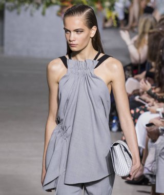 Jason Wu show - bahar yaz 2018, New York Moda Haftası