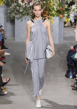 Jason Wu show - bahar yaz 2018, New York Moda Haftası