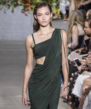 Jason Wu show - bahar yaz 2018, New York Moda Haftası