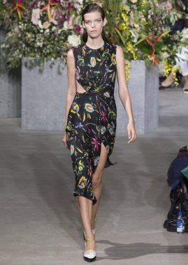 Jason Wu show - bahar yaz 2018, New York Moda Haftası