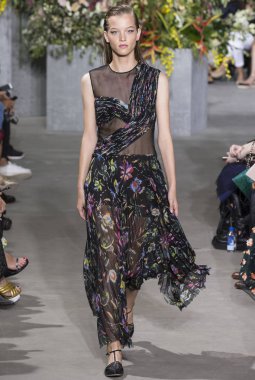 Jason Wu show - bahar yaz 2018, New York Moda Haftası