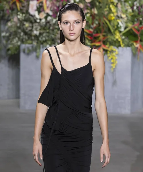 Show de Jason Wu - Primavera Verano 2018, Semana de la Moda de Nueva York — Foto de Stock