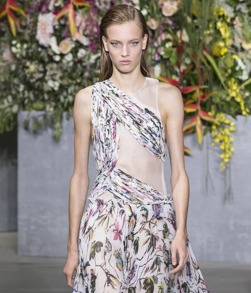 Jason Wu show - bahar yaz 2018, New York Moda Haftası