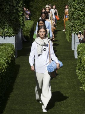 Tory Burch show - bahar yaz 2018, New York Moda Haftası