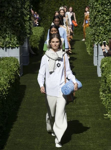 Tory Burch show - bahar yaz 2018, New York Moda Haftası