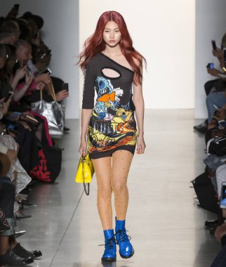 Jeremy Scott show - bahar yaz 2018, New York Moda Haftası