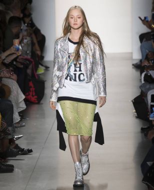 Jeremy Scott show - bahar yaz 2018, New York Moda Haftası
