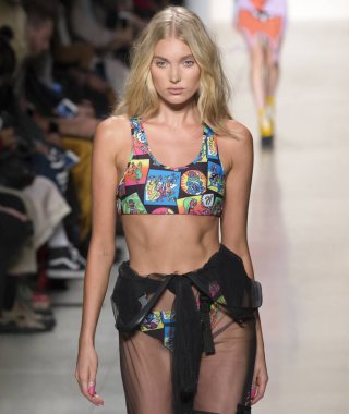 Jeremy Scott show - bahar yaz 2018, New York Moda Haftası