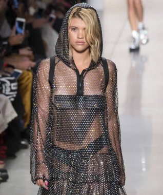 Jeremy Scott show - bahar yaz 2018, New York Moda Haftası