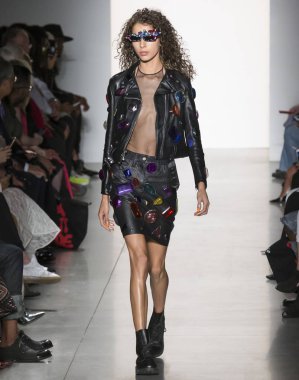 Jeremy Scott show - bahar yaz 2018, New York Moda Haftası