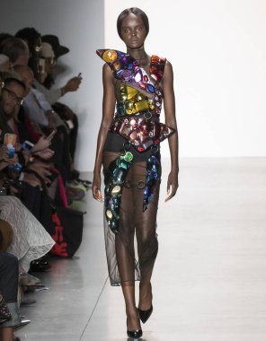 Jeremy Scott show - bahar yaz 2018, New York Moda Haftası