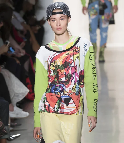 Jeremy Scott show - bahar yaz 2018, New York Moda Haftası
