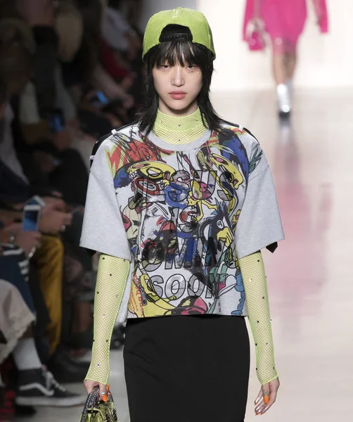 Jeremy Scott show - bahar yaz 2018, New York Moda Haftası