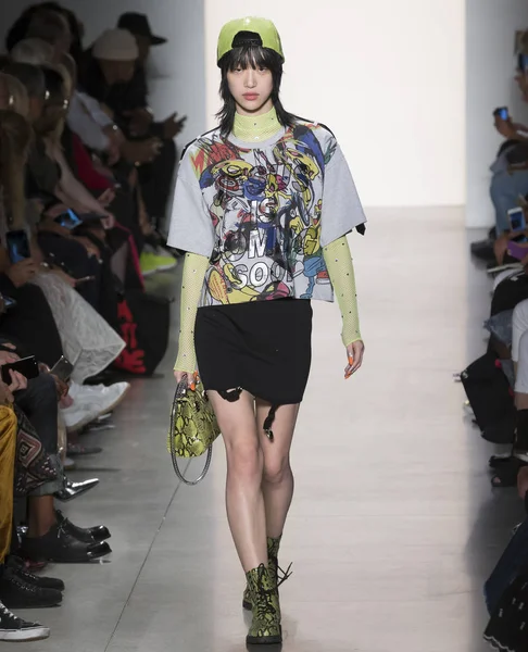 Jeremy Scott show - bahar yaz 2018, New York Moda Haftası