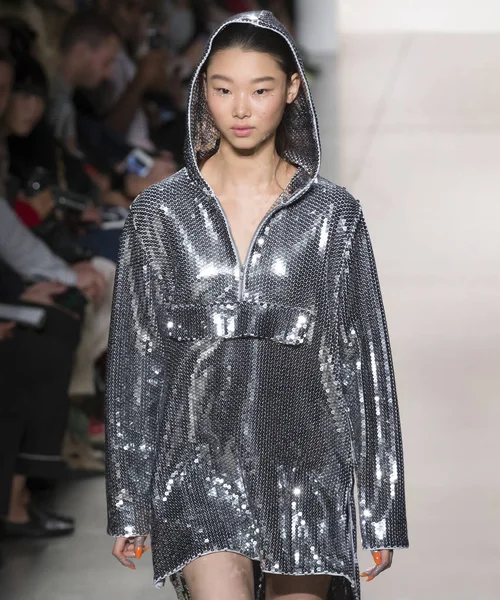 Jeremy Scott show - bahar yaz 2018, New York Moda Haftası