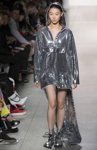 Jeremy Scott show - bahar yaz 2018, New York Moda Haftası