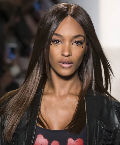 Jeremy Scott show - bahar yaz 2018, New York Moda Haftası