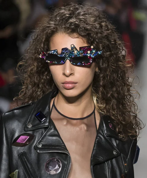 Jeremy Scott show - bahar yaz 2018, New York Moda Haftası