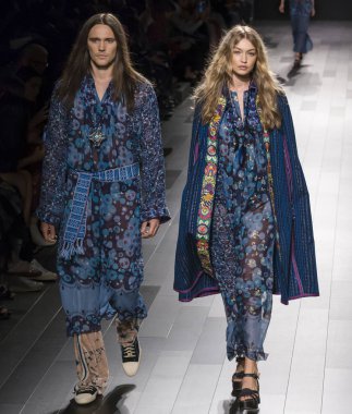 Anna Sui show - bahar yaz 2018, New York Moda Haftası