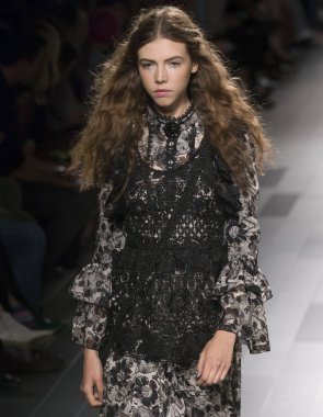 Anna Sui show - bahar yaz 2018, New York Moda Haftası
