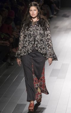 Anna Sui show - bahar yaz 2018, New York Moda Haftası
