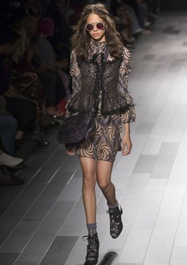 Anna Sui show - bahar yaz 2018, New York Moda Haftası