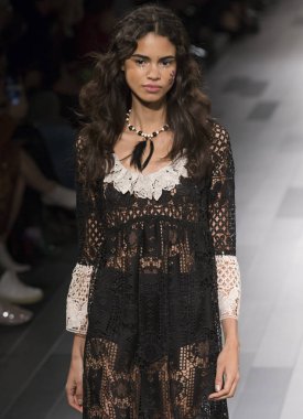 Anna Sui show - bahar yaz 2018, New York Moda Haftası