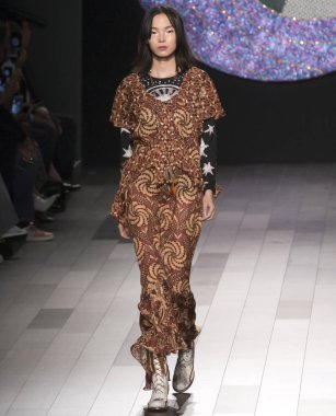 Anna Sui show - bahar yaz 2018, New York Moda Haftası