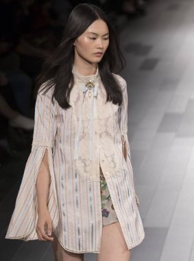 Anna Sui show - bahar yaz 2018, New York Moda Haftası