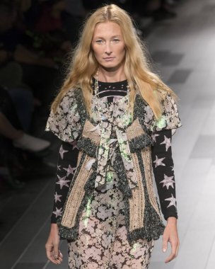 Anna Sui show - bahar yaz 2018, New York Moda Haftası