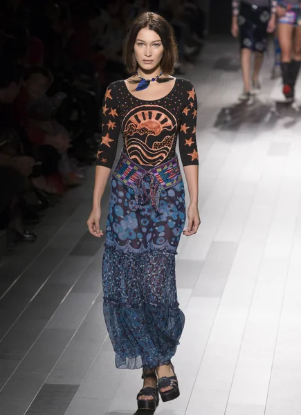 Anna Sui show - bahar yaz 2018, New York Moda Haftası