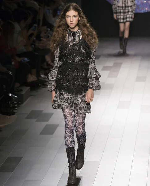 Anna Sui show - bahar yaz 2018, New York Moda Haftası