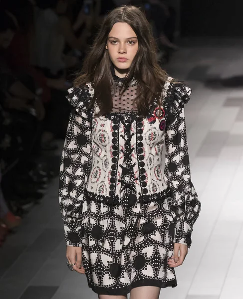 Anna Sui show - bahar yaz 2018, New York Moda Haftası