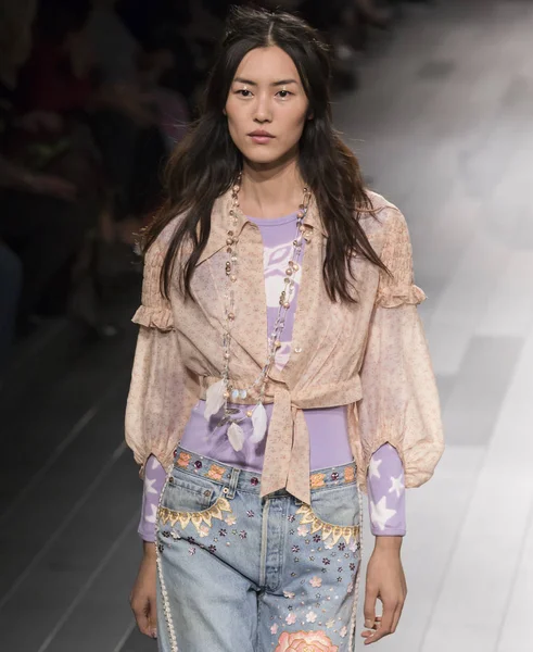 Anna Sui show - bahar yaz 2018, New York Moda Haftası