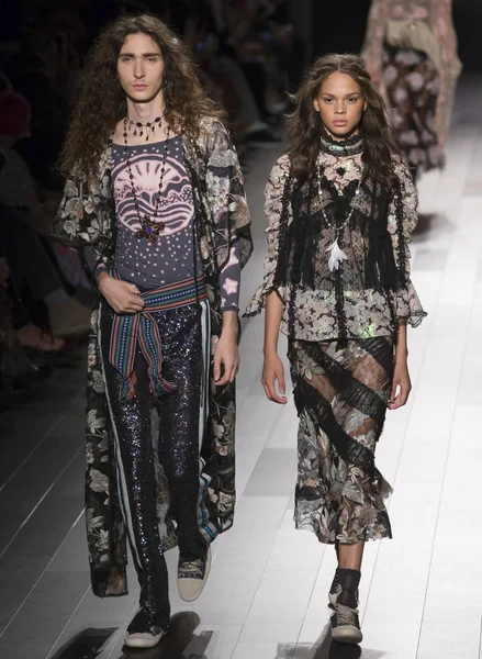 Anna Sui show - bahar yaz 2018, New York Moda Haftası