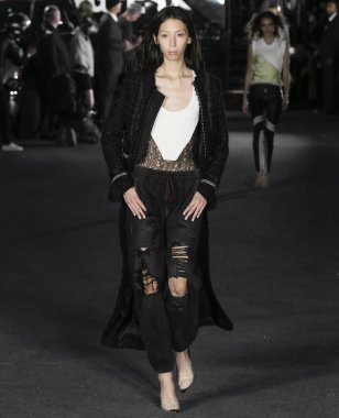 Alexander Wang show - bahar yaz 2018, New York Moda Haftası