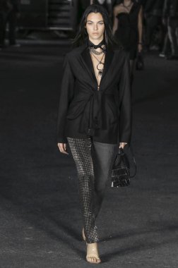 Alexander Wang show - bahar yaz 2018, New York Moda Haftası
