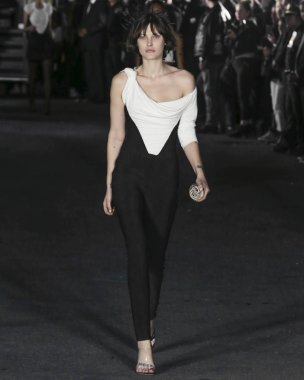 Alexander Wang show - bahar yaz 2018, New York Moda Haftası