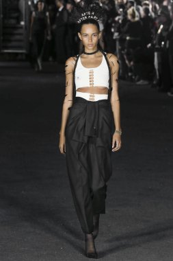 Alexander Wang show - bahar yaz 2018, New York Moda Haftası