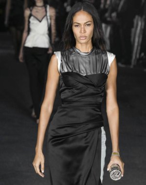 Alexander Wang show - bahar yaz 2018, New York Moda Haftası