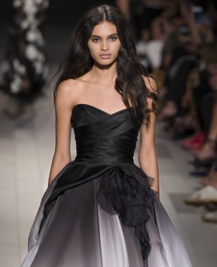 Marchesa show - bahar yaz 2018, New York Moda Haftası