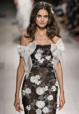 Marchesa show - bahar yaz 2018, New York Moda Haftası